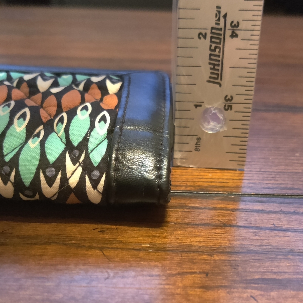 Vera Bradley Sierra Stream Magnetic Wallet Clutch Trifold - Picture 16 of 16
